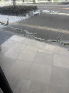 glass film Peeling osaka city